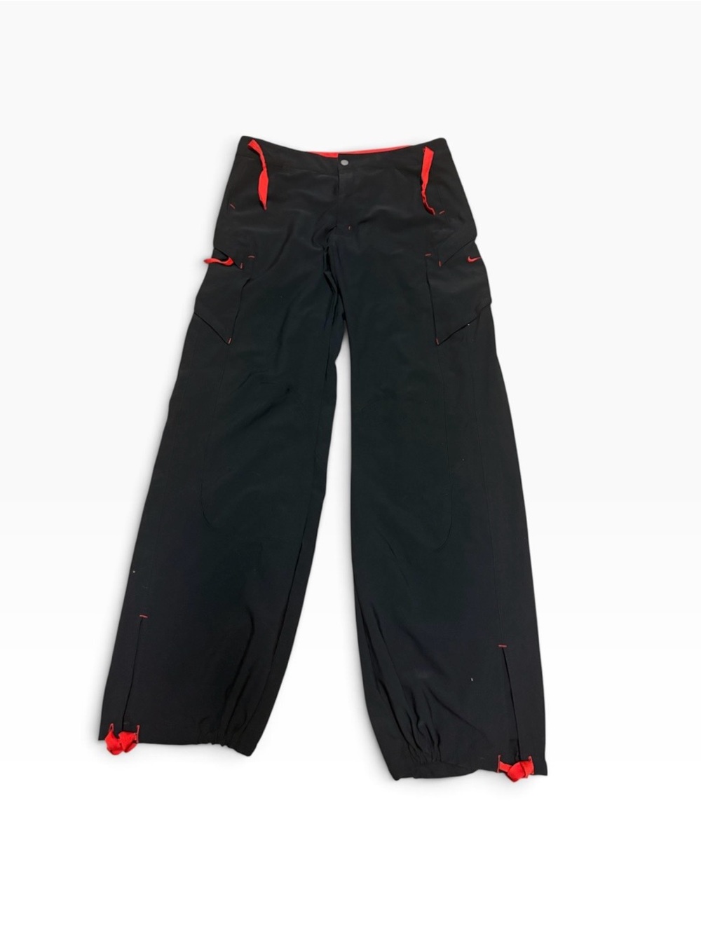 Nike Dri-FIT Black & Red Cargo Pants – Men’s Medium